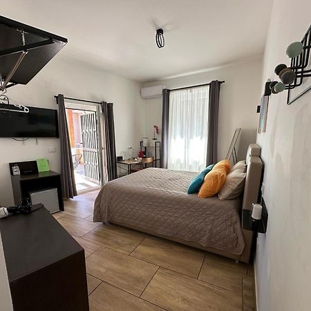 Zeta Rooms 카세르타 외부 사진