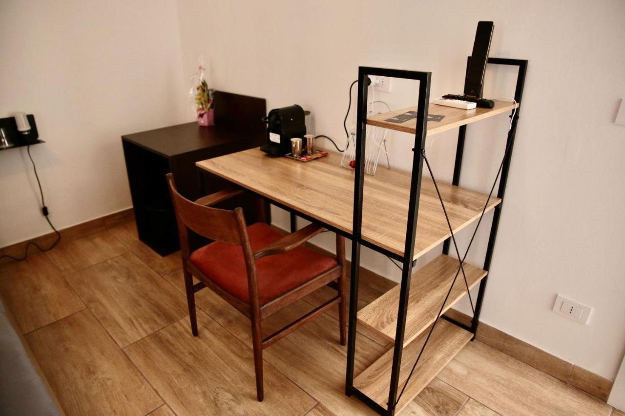 Zeta Rooms 카세르타 외부 사진