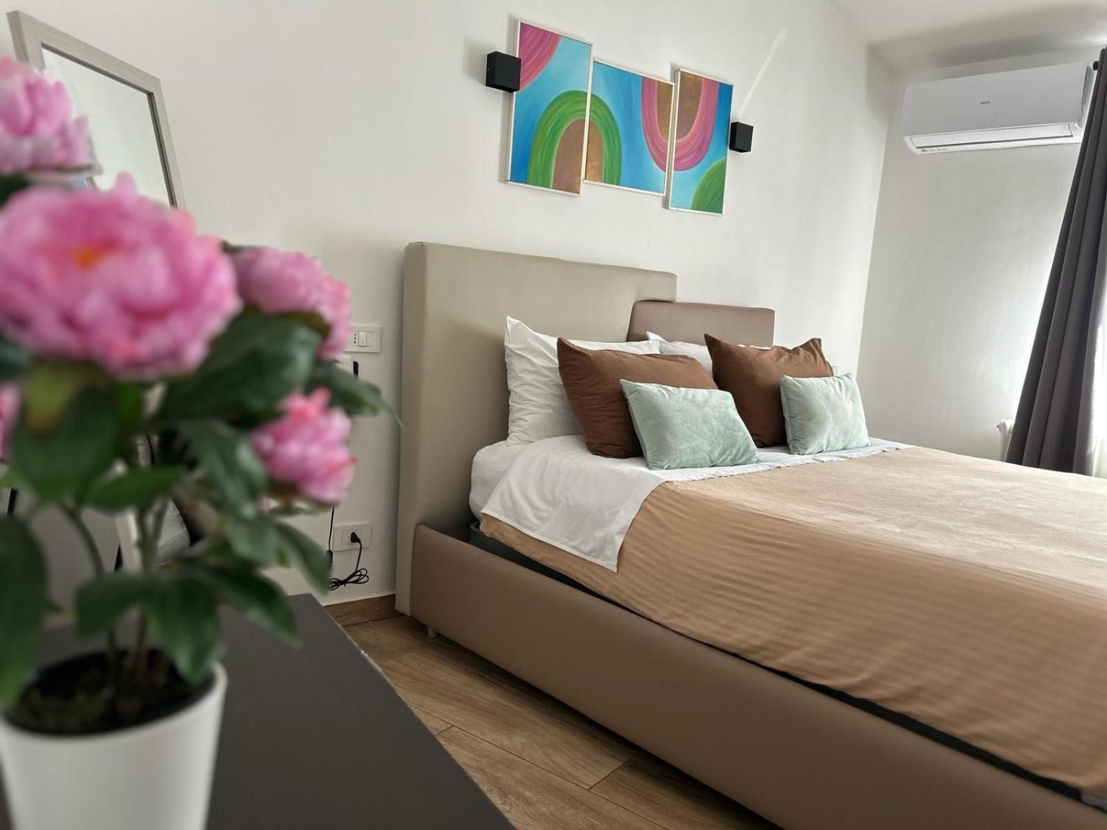 Zeta Rooms 카세르타 외부 사진